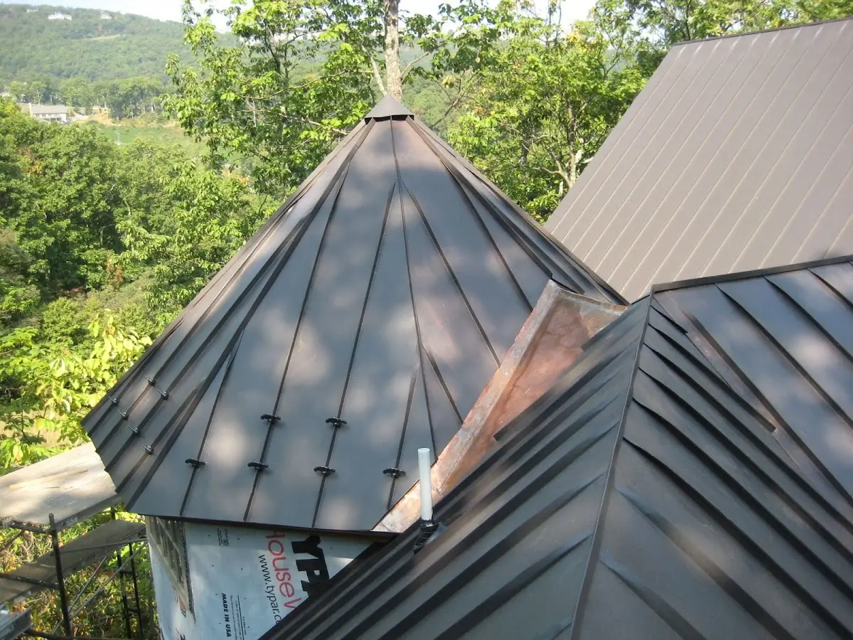 Professional Roof Tarp Installation by Craftsman Roofing in York